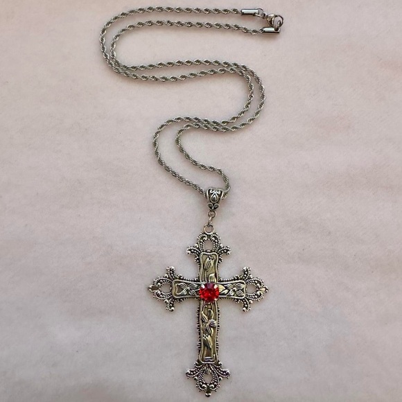 Gothic Red Crystal Cross Charm Necklace Floral Design Big Punk Goth Silver Tone - Picture 11 of 11
